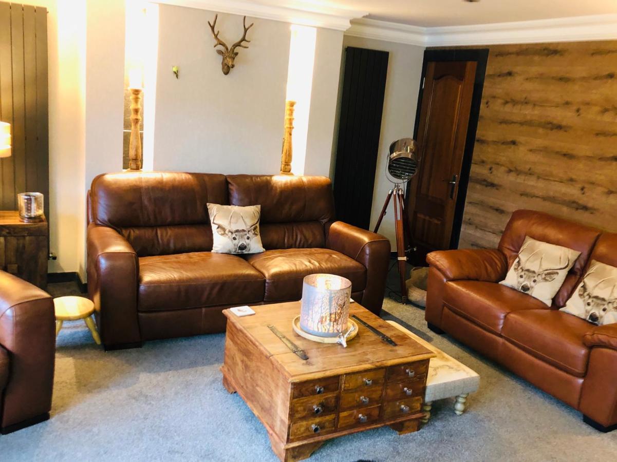Tranquil Accommodation In A Great Location. Ланарк Екстериор снимка