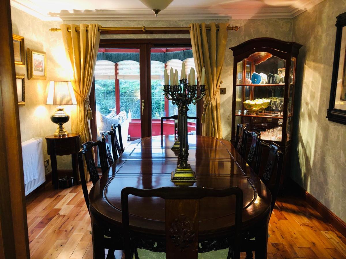Tranquil Accommodation In A Great Location. Ланарк Екстериор снимка